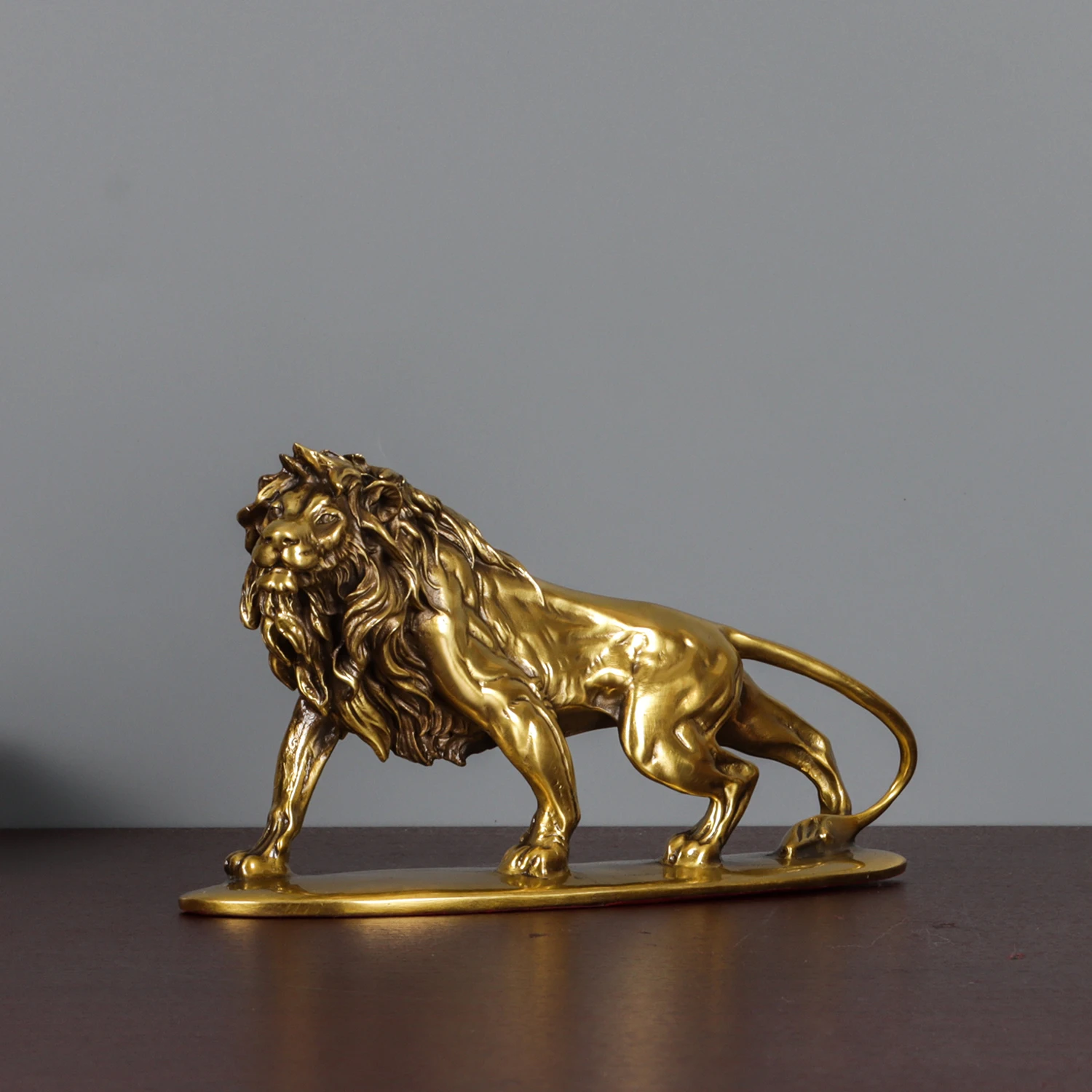 Brass Lion Statue Figurine Gold Wildlife Animal Sculpture Gorgeous Home Office Table Decoration Festivel Gift