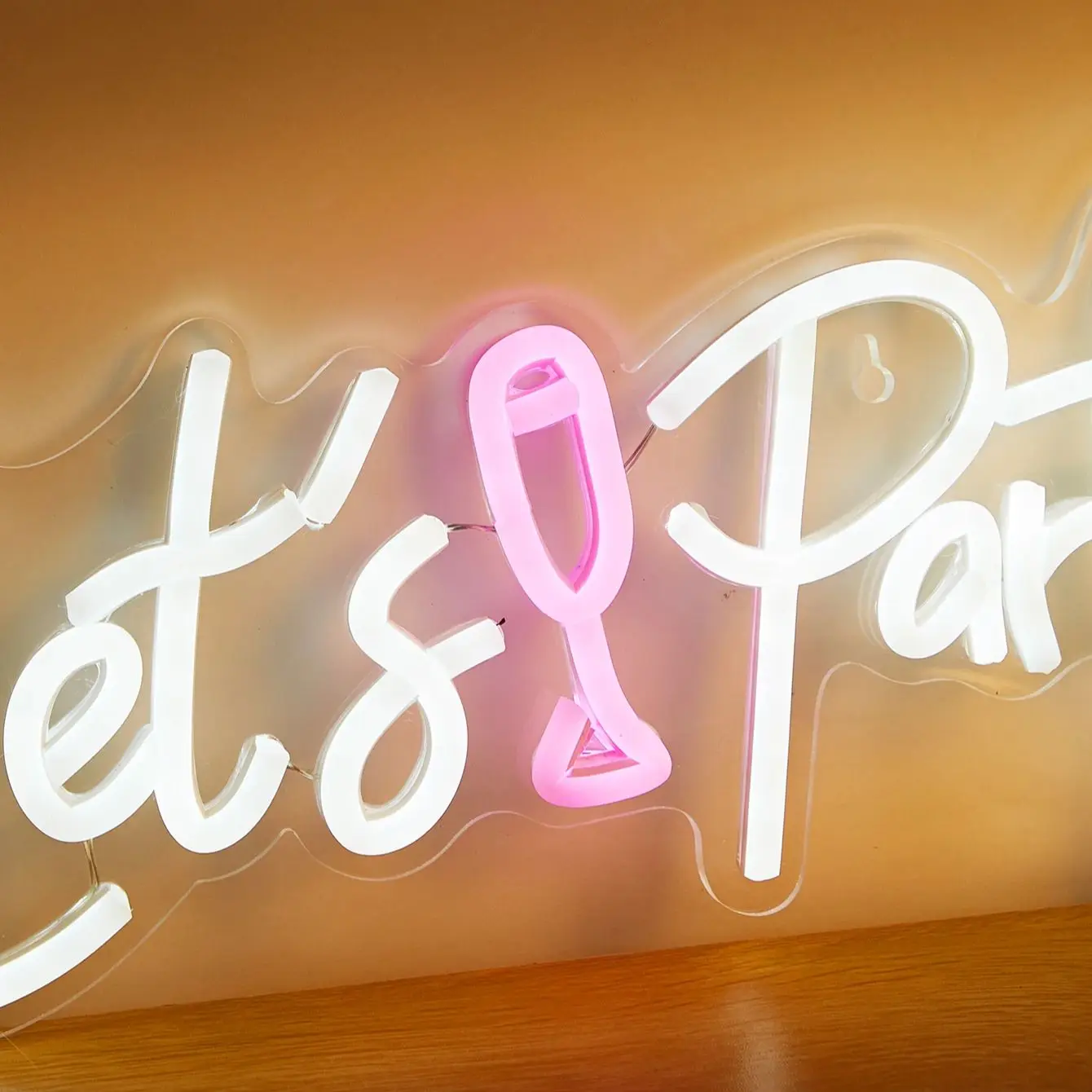 Chi-buy LED Neon Let's Party USB Powered Neon Signs Night Light 3D Wall Art & Game Room Bedroom Living Room Decor Lamp Signs