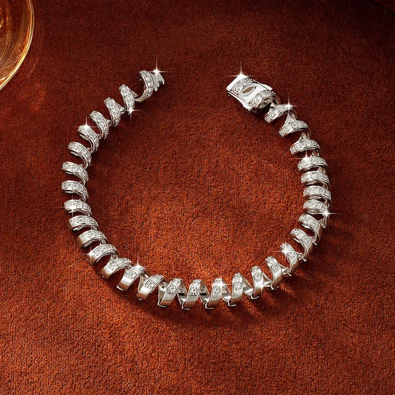 Rrjzz D-Color Full Moissanite Light Luxury Spiral Niche Bracelet Unique Charm Bracelets for Women Birthday Daily Jewelry Gifts