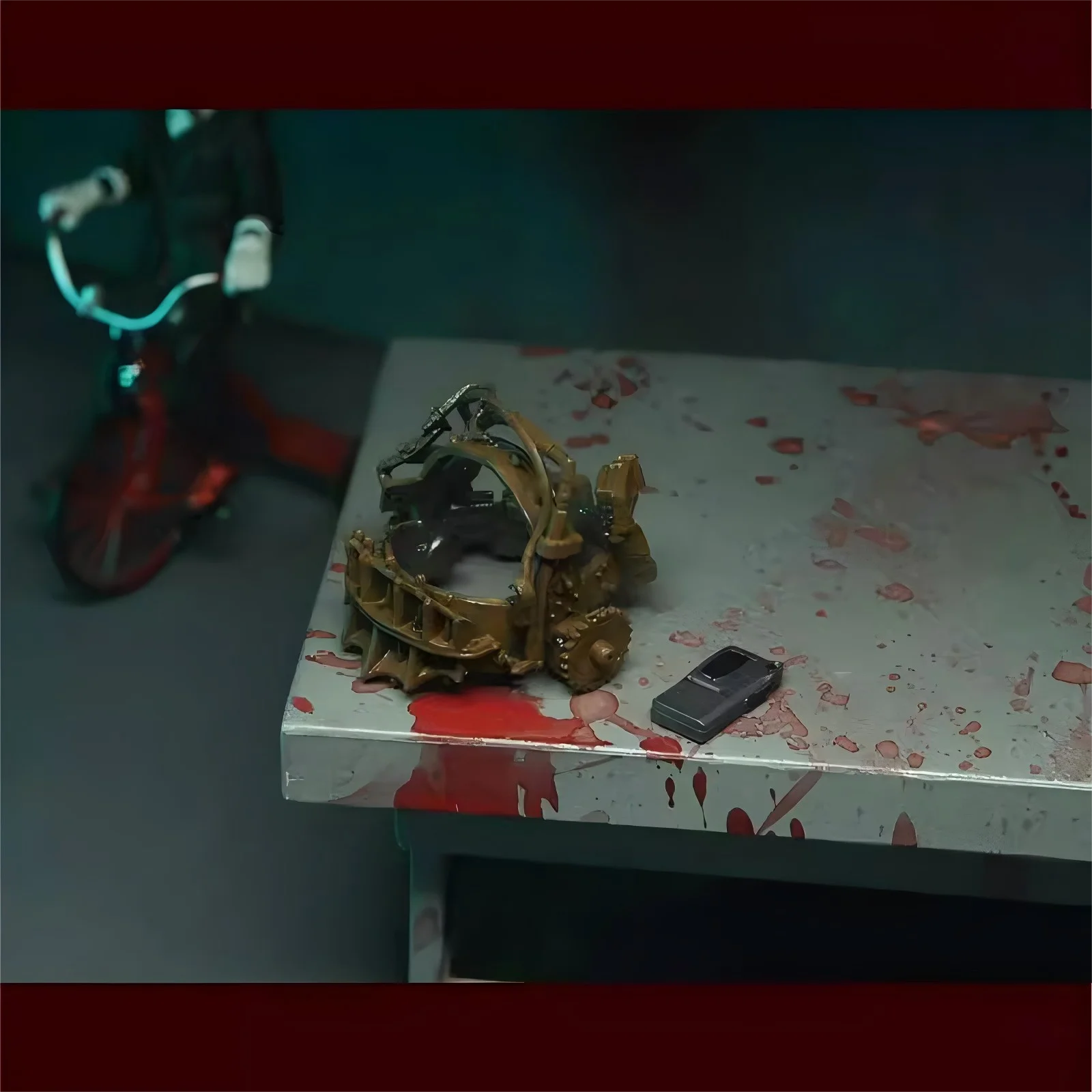 جديد الأصلي 2024 Sdcc Neca المنشار بانوراما القاتل الأحمر رداء نسخة أنيمي الشكل أماندا الشباب بانوراما القاتل ألعاب شخصيات الحركة هدية