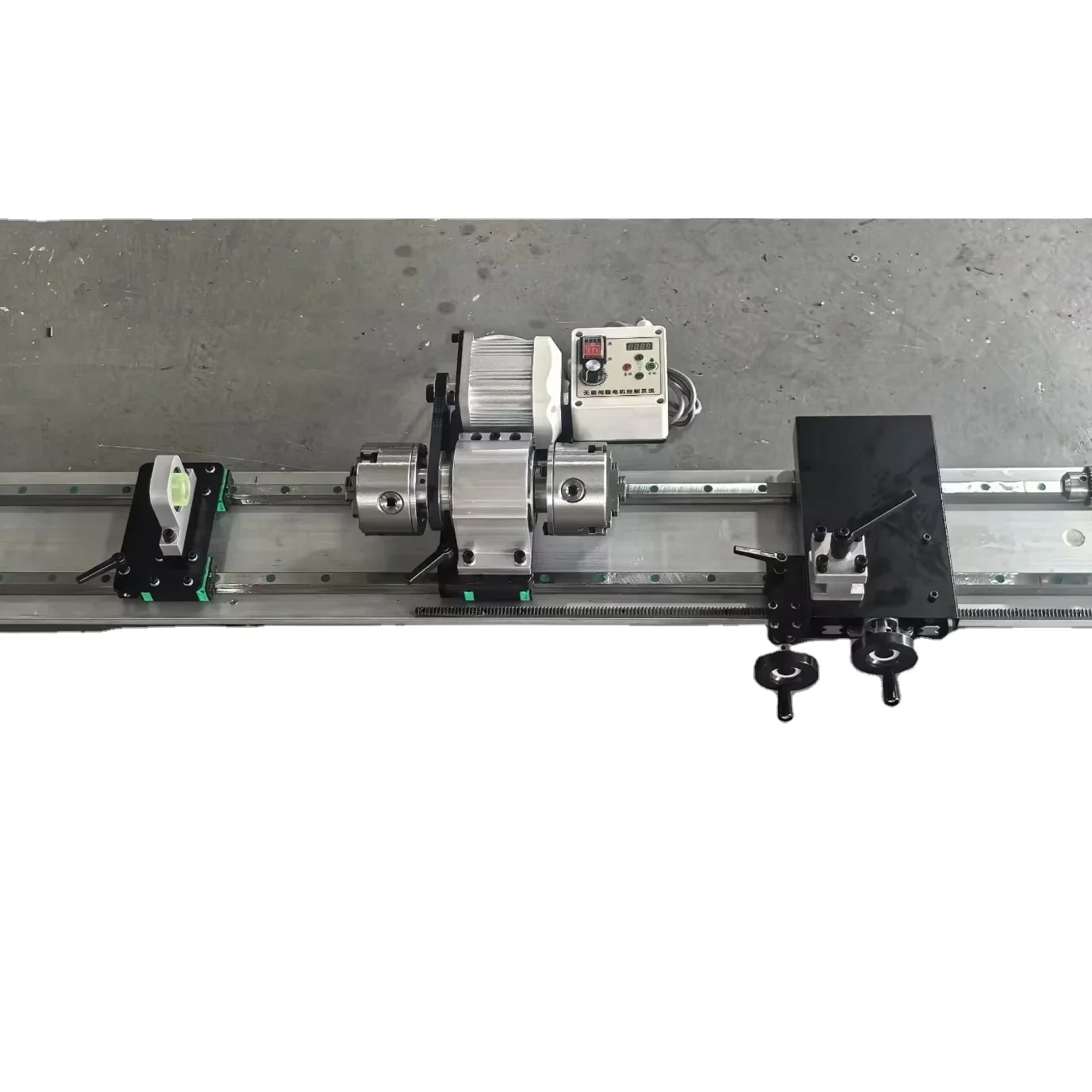 

Двухшпиндельный станок для ремонта удочек