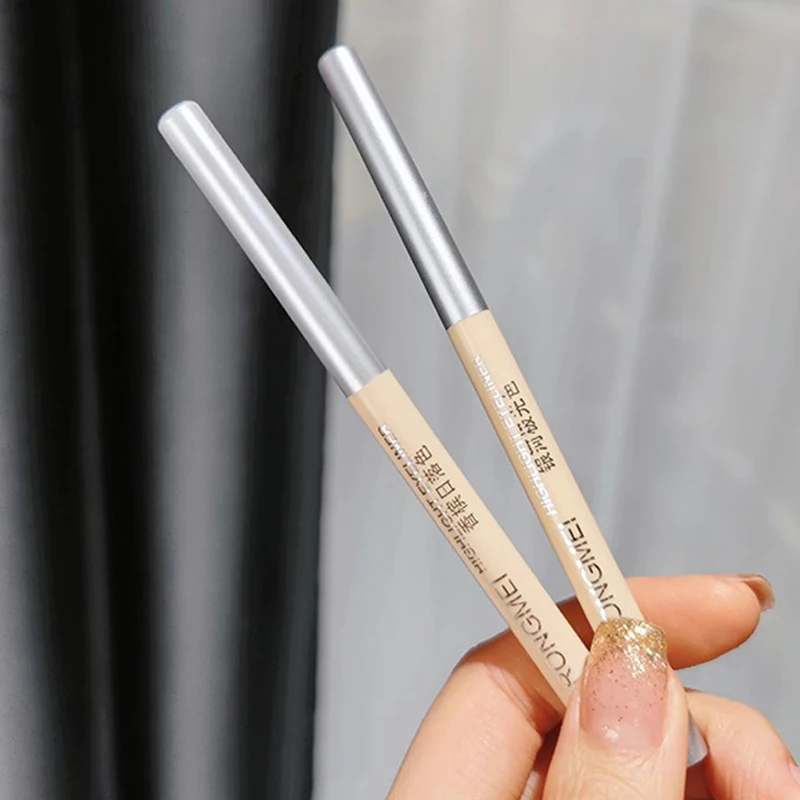 DIKALU Lidschattenstift Perlmutt-Matt Eyeliner Stift Wasserfest Highlighter Aufheller Seidenraupen-Make-up-Stift Glänzende Augenlider