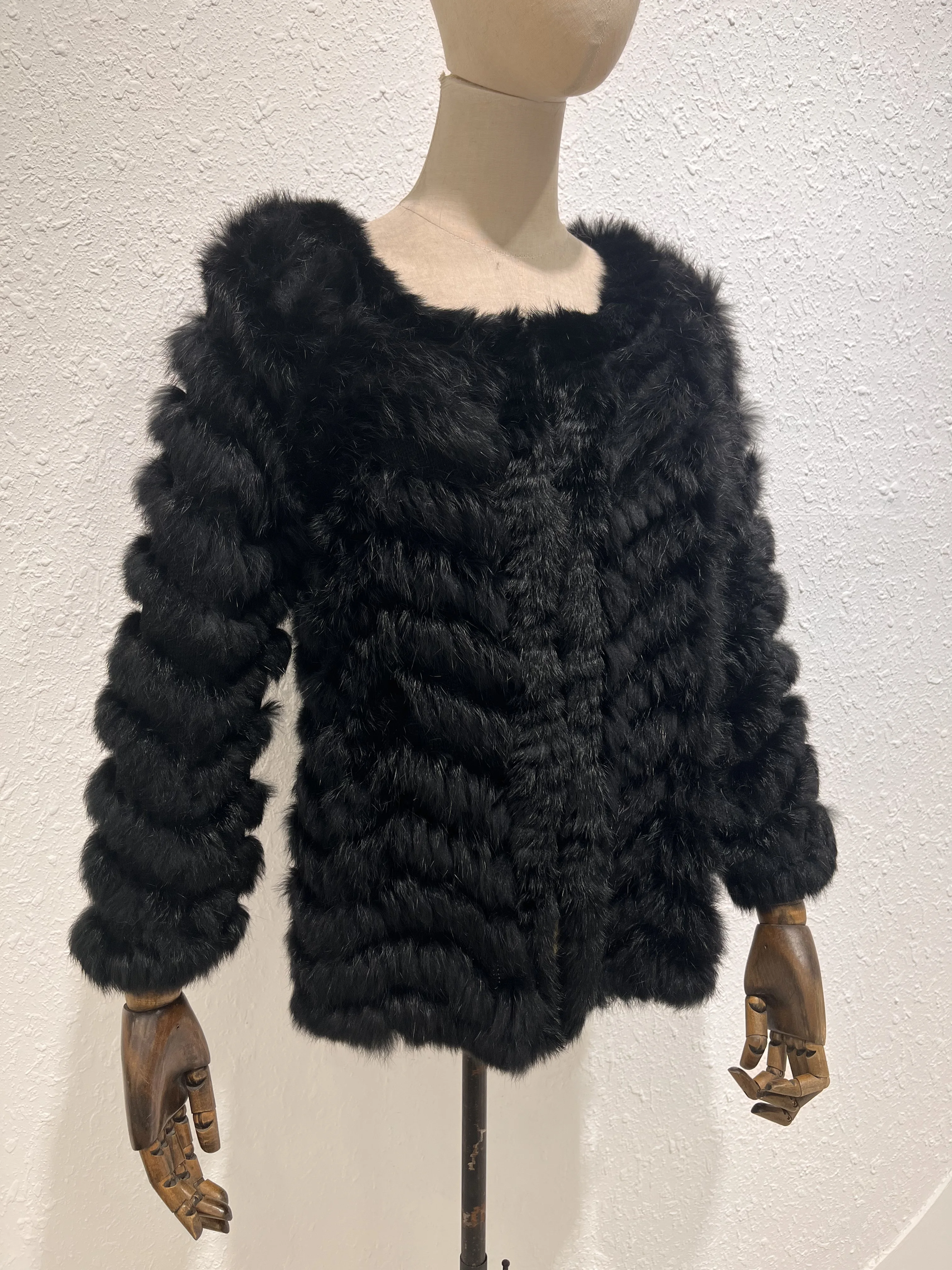 천연 토끼 모피 코트 여성 겨울 자켓 진짜 가죽과 모피 볼레로 여성 의류 여성 겉옷 2024 Black Cold