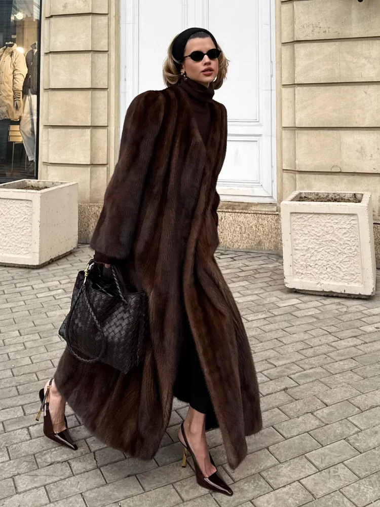 Winter Brown Long Thick Faux Fur Coat Women Luxury V-neck Loose Full Sleeves Warm Plush Overcoat 2024 Lady High Streetwear