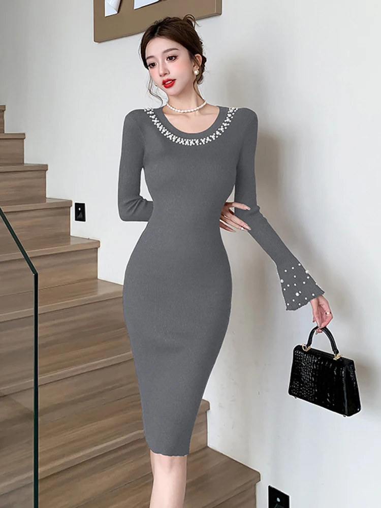 Femmes vêtements de rue pull décontracté tricoté Simple rouge perle col rond maigre moulante robe courte élégante dame robes de noël