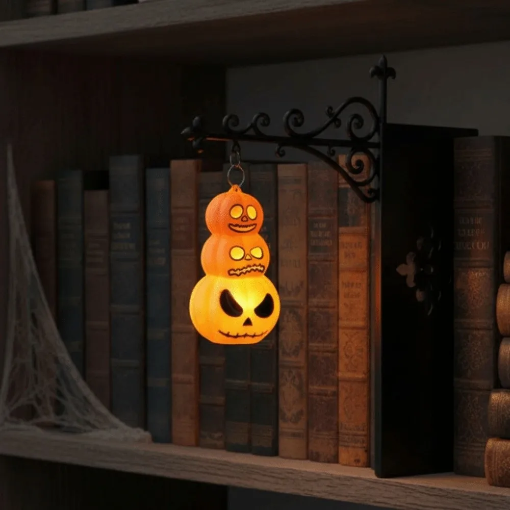 Wrought Iron Street Lamp Bookends Matte Black Hollow Out LED Glowing Lantern Button Cell Battery Powered Retro Style