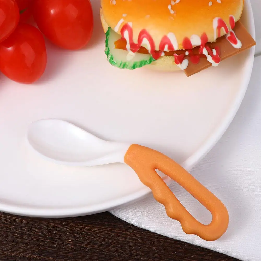 Portable Feeding Learning To Eat Orange Baby Food Spoon Newborn Tableware Infant Training Spoons Kid Curved Soup Spoon