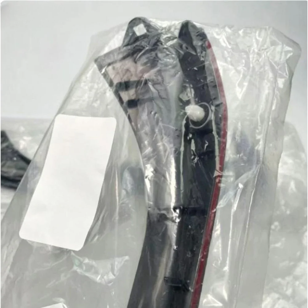 64571-07030 64572-07030 Trunk Side Trim Panel Luggage Compartment Side Cover Water Channel Cover For Toyota Avalon