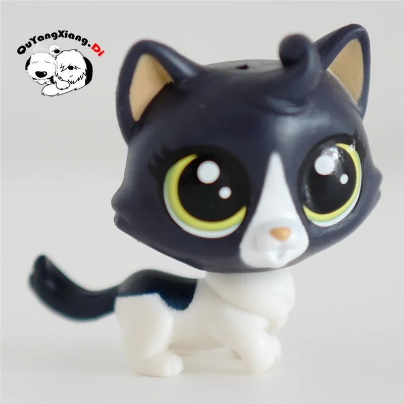 CWM073 Pet Shop Animal Black and white kitten doll action Figure