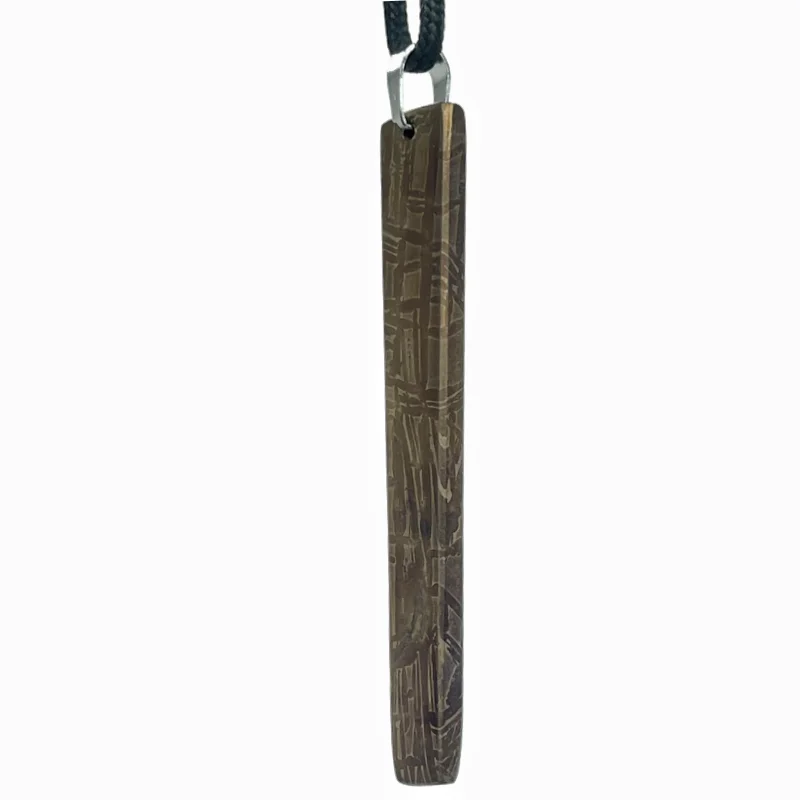 15.5gMuonionalusta Iron Meteorite Slim Bar Pendant Classic Widmanstätten Pattern Heat Colored Collectible Meteorite JewelryLK275