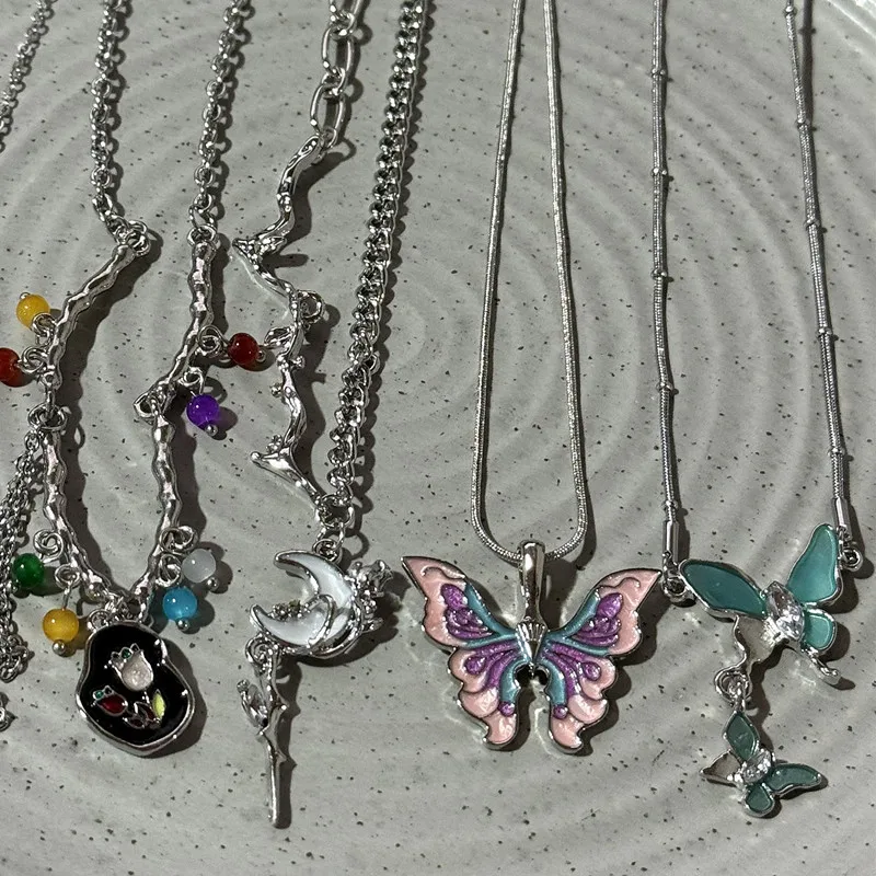 Bunte Perlen-Tulpen-Choker-Halskette für Damen, Boho-Perlen-Quasten-Anhänger-Halsketten, Vintage Unregelmäßiger Halsschmuck für Mädchen, Geschenke