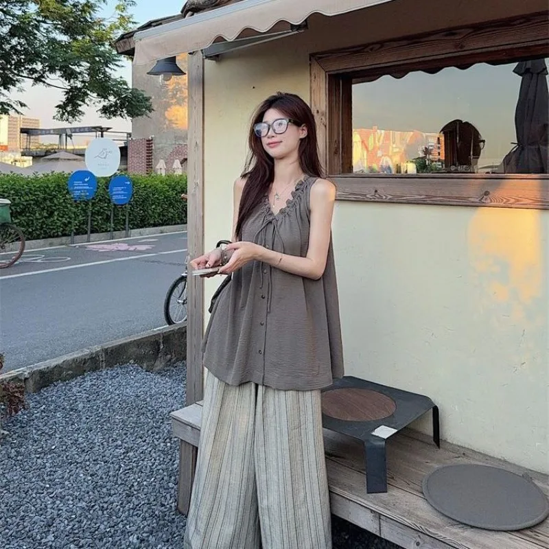Fashion Slightly Fat Large Size Korean Lazy Style Two-piece Set, Fungus Edge V-neck Suspender Loose Wide-leg Pants Women's Tide
