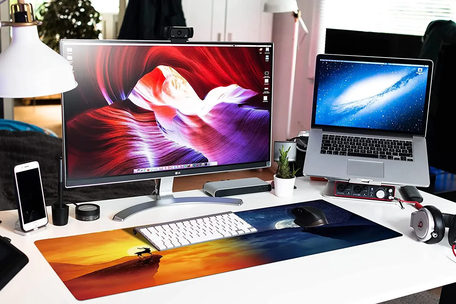 لوحة ماوس ألعاب كبيرة ممتدة ليلاً مقابل ليلاً مقاس XXL لوحة مفاتيح ماوس حصيرة مكتب 35.4 × 15.7 بوصة