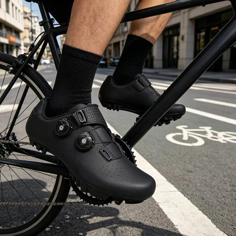 Ultraleichte Fahrradschuhe, atmungsaktiv und leicht, SPD-kompatible Hartsolzen für Rennrad- und Mountainbike-Wettkampftraining – Detail 5
