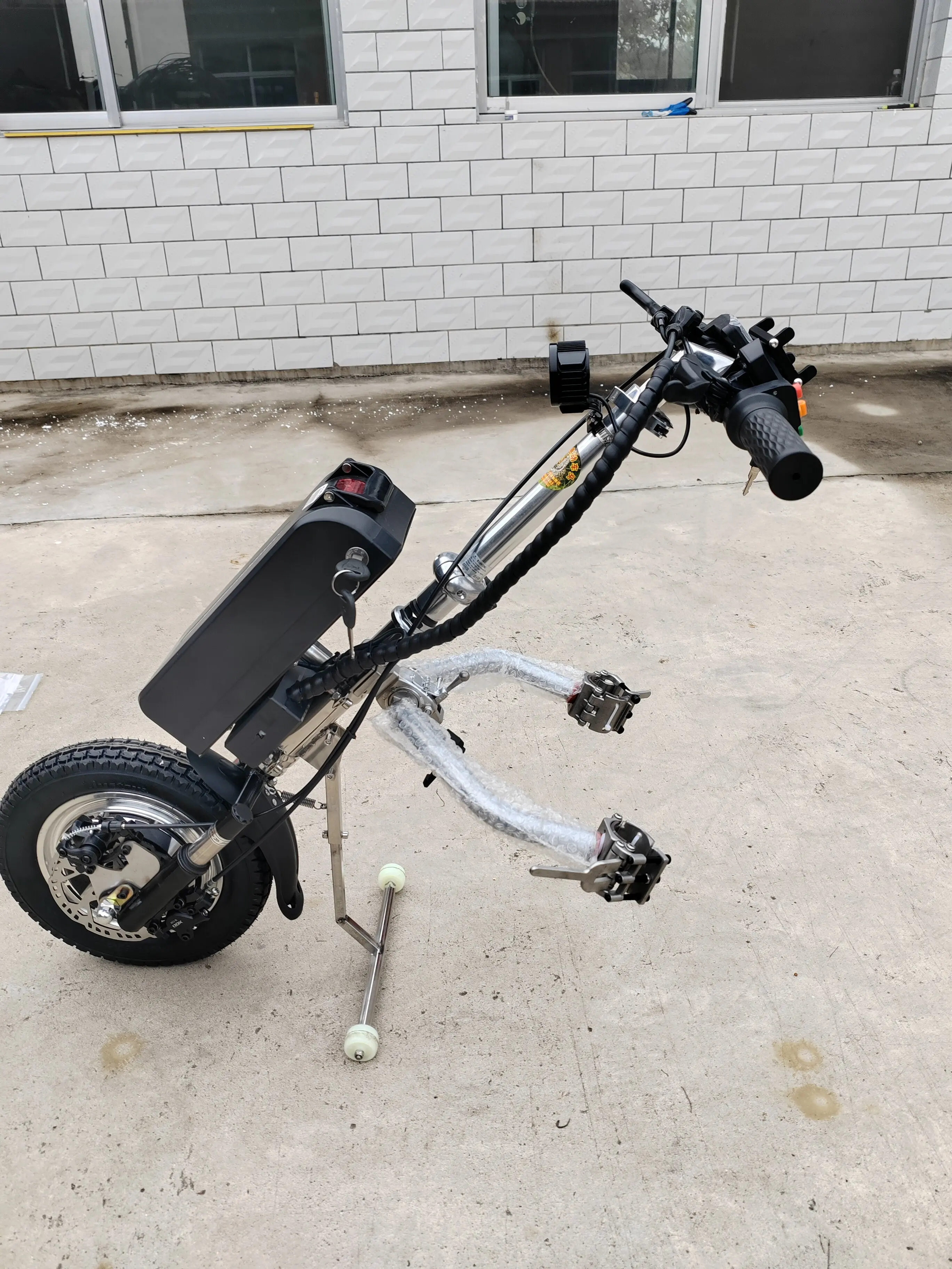 Foldable Powered Standing Mobi - огляд і ціна Outdoor Power Wheelchair