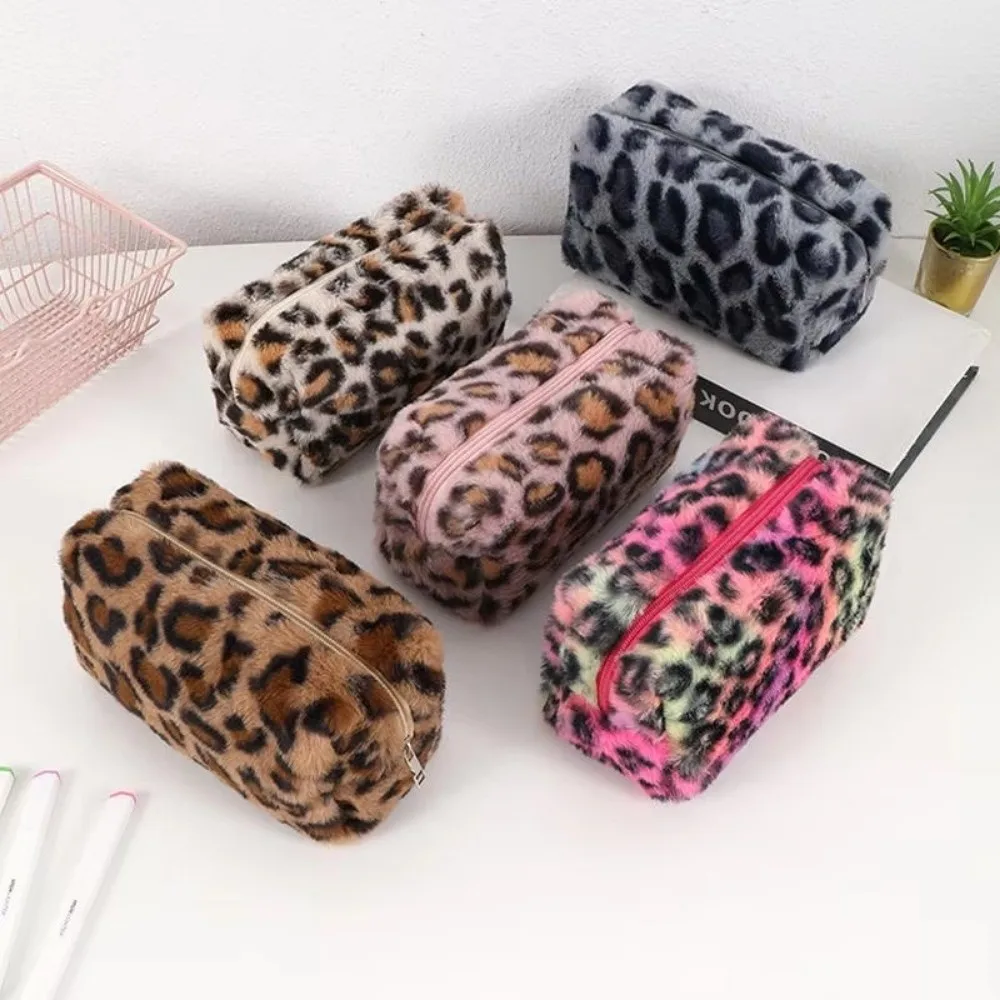Travel Leopard Print Makeup Bag Large-Capacity Cosmetic Bag Soft Pen Case Toiletry Organizer Bag