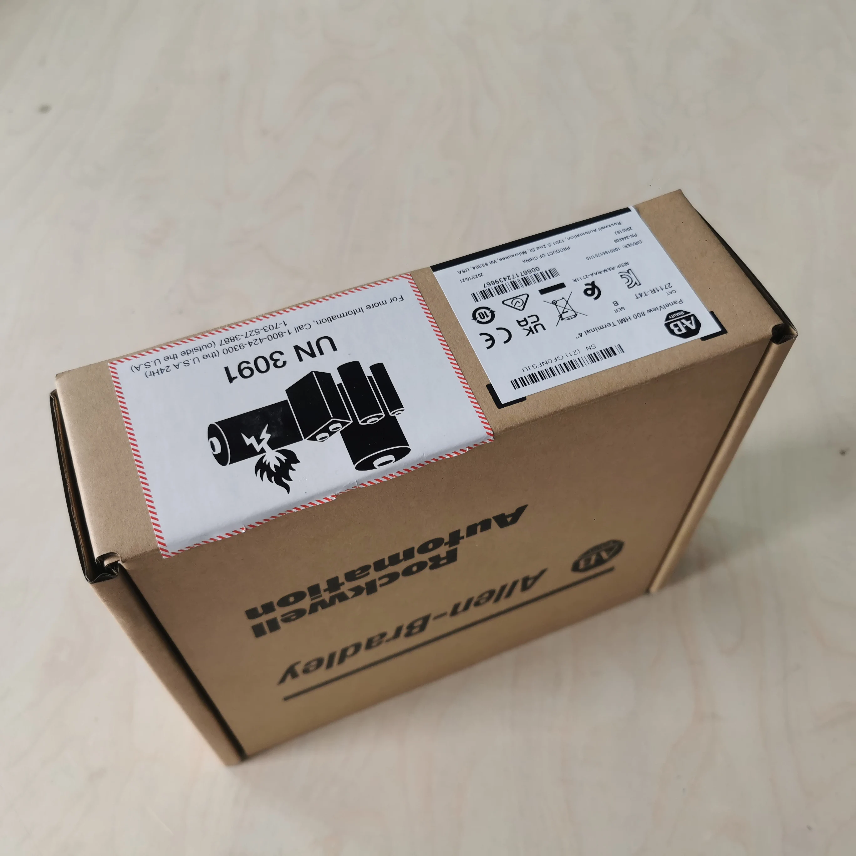 2711R-T4T PanelView 800 Terminale HMI Schermo industriale da 4''