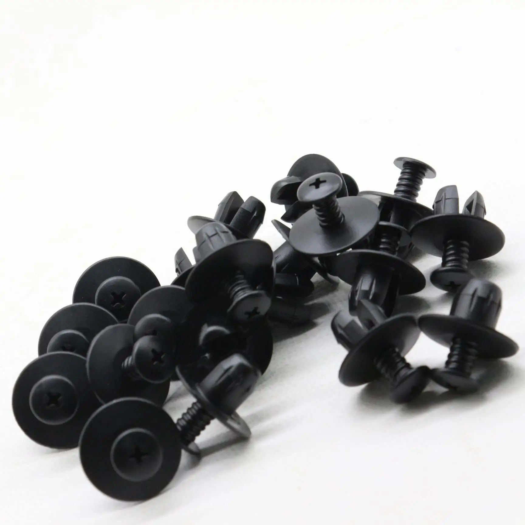 

20 pcs Radiator Support Air Deflector Retainer Clips Push-Type Black Nylon Fit For Jaguar BMW 1-4 Series Nissan Rogue XR831159