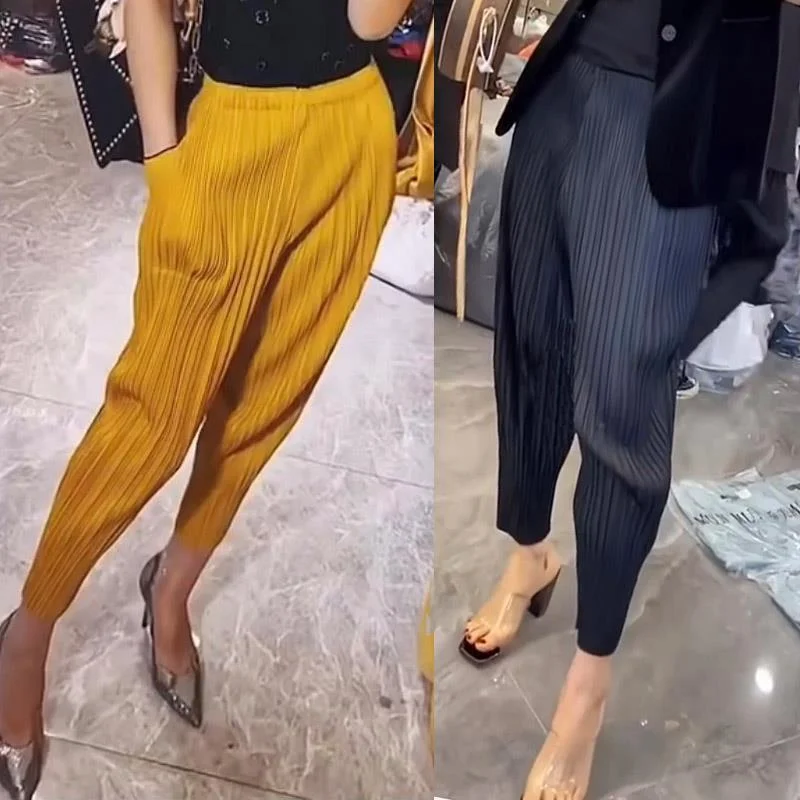 Loose Women's Summer Casual Pants Thin Hanging Folded Slimming Polyester Fiber Low Waist Midi Length Three Vinegar Esters