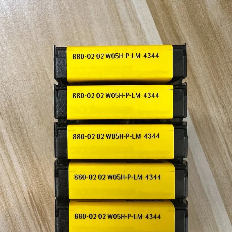 

880-0202W05H-P-LM 4344 CNC blade 10PCS/BOX