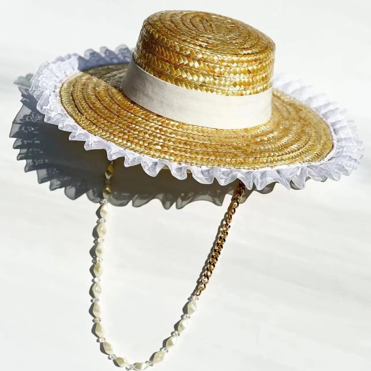 

Women Summer Hat Lace Flower Trim Straw Hat with Long Pearl Gold Metal Chain Boater Hat ChainWide Brim Sun Beach Hat Party Hat