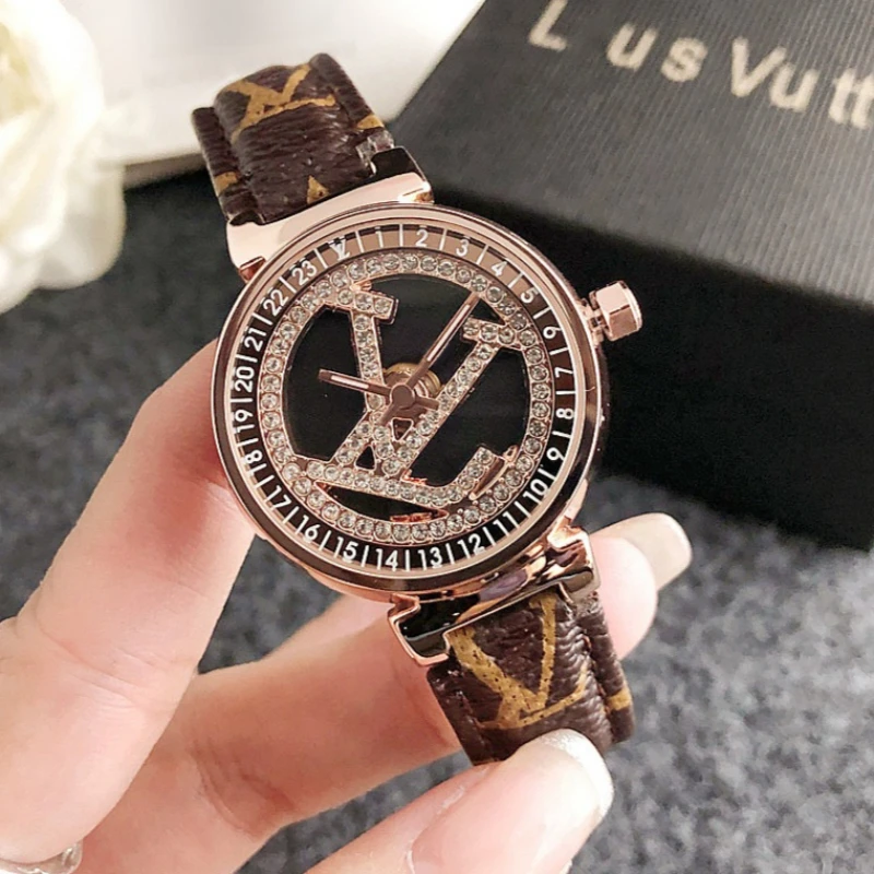 

2026 Summer New Product Watch, French New High-end Luxury Men's Watch, 33mm Large Dial, Printed Strap Quartz Watch. Fashionable and Versatile Women's Watch. High-end Couple's Watch.