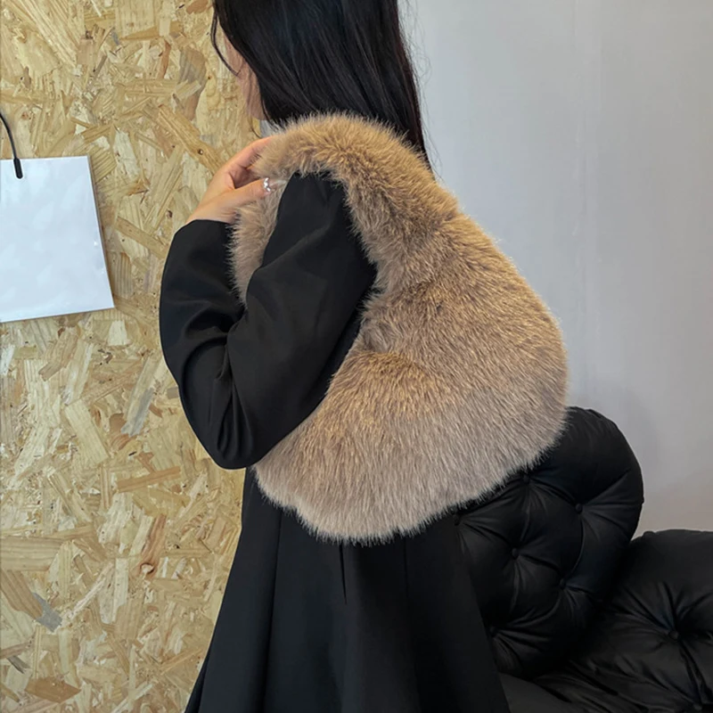 Thumbnail 4 - #25 Faux Fur Shoulder Bags Discount Picks