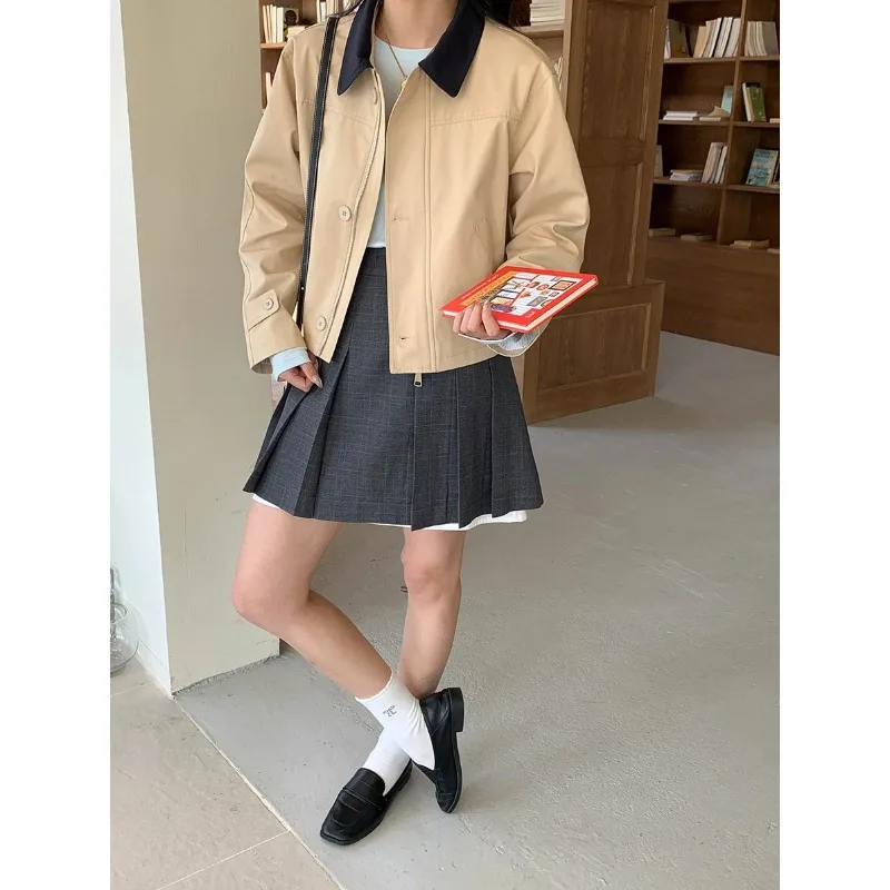 2026 Early Spring New Women's Retro Color Blocked Lapel Loose Short Windbreaker Jacket Solid Color Versatile Top Jacket