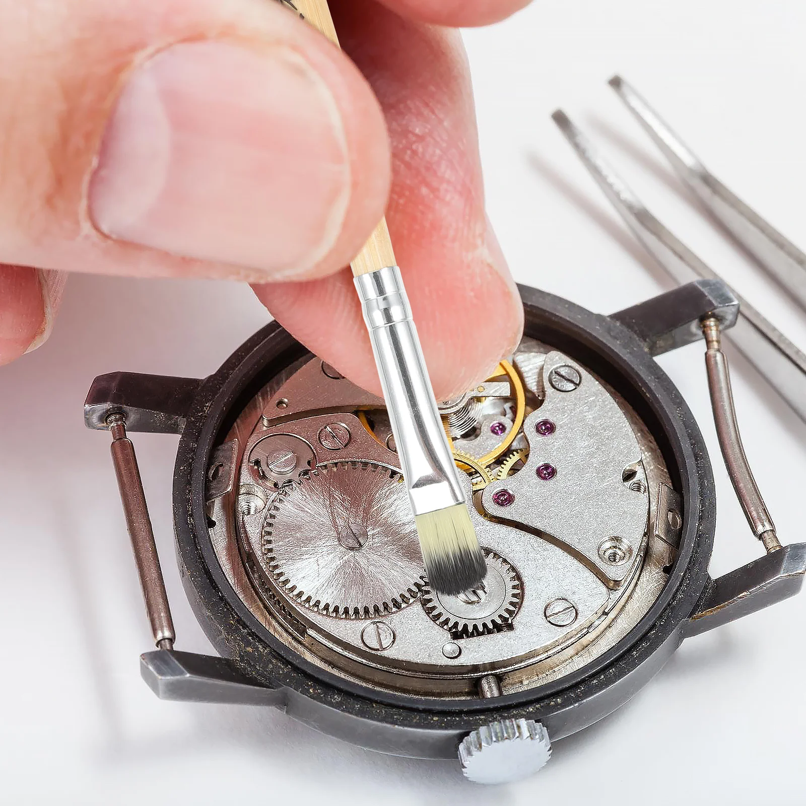 

2Pcs Essential Watch Cleaning Brushes Long Service Movement Cleaning Supplies for Repairing Workers