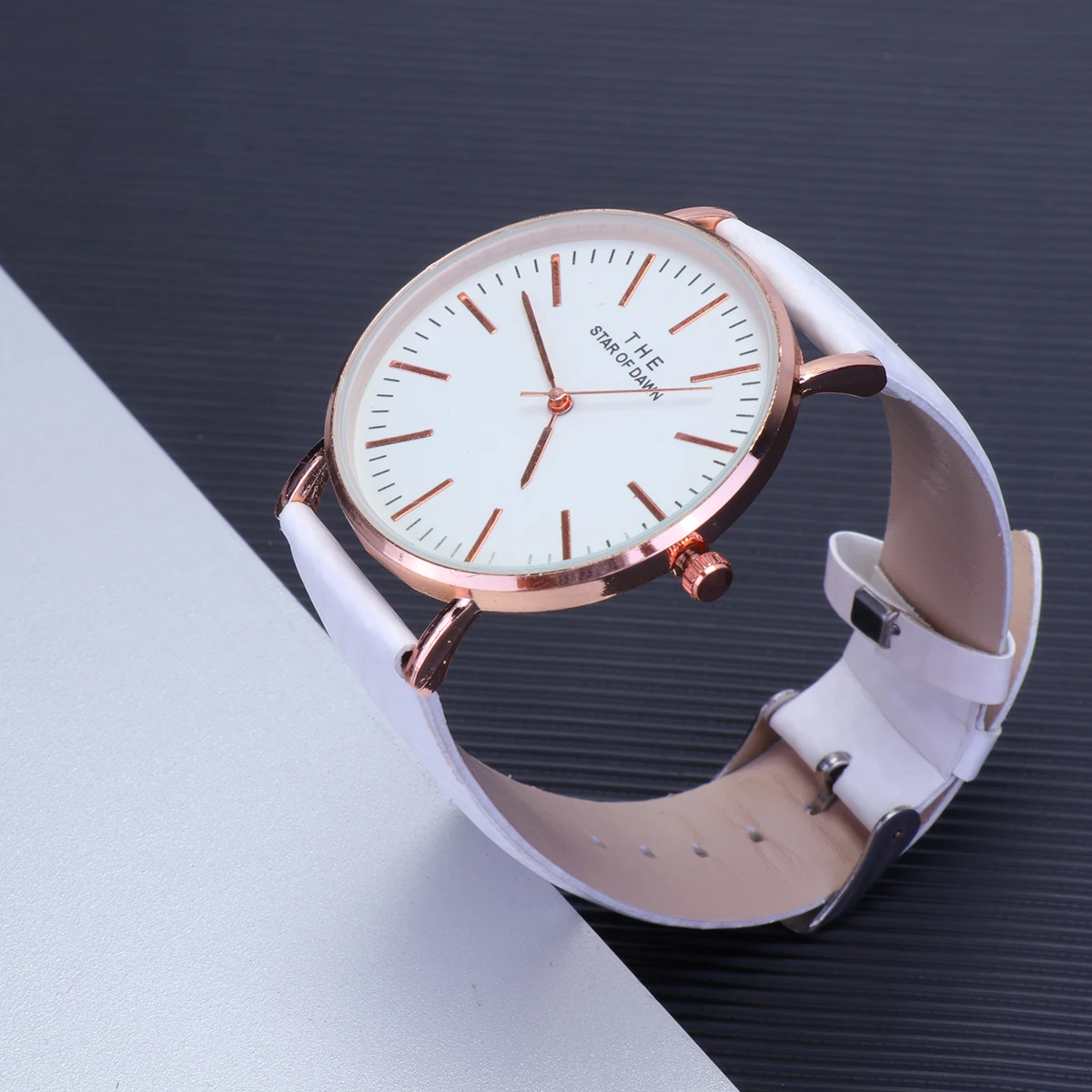 

Gradient Watch Wristwatch Fashion Quartz Students Fashion Girls Watch Temperature Color Change Durable Safe Gift