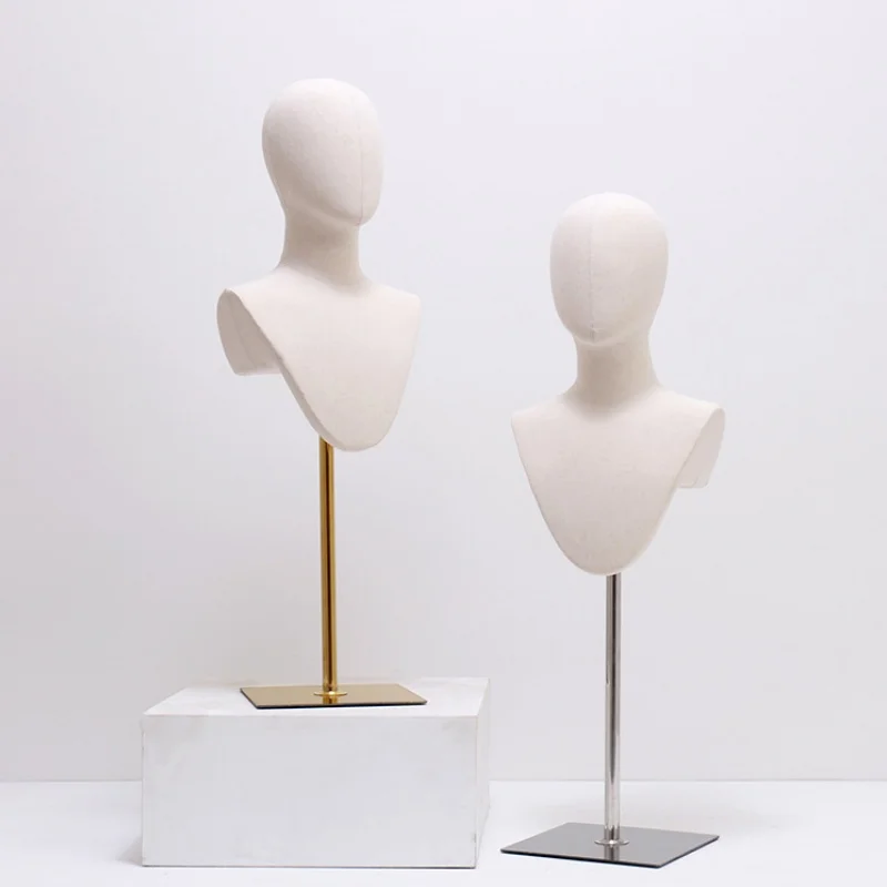 

Metal Base Female Mannequin Head Wig Display Stand Hat Scarf Shirt Window Display Cosplay Wig Jewelry Mannequin Head Prop