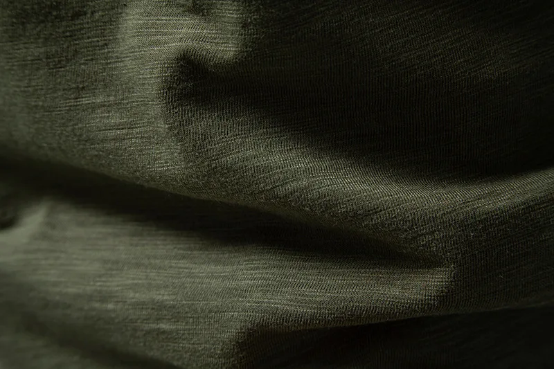 2026 Herren V-Ausschnitt Bambusfaser T-Shirt Mittelstreifen 4-Knopf Kurzarm Eng Anliegend Atmungsaktiv Lässig Sommer Alltags-Oberteil – Detail 30