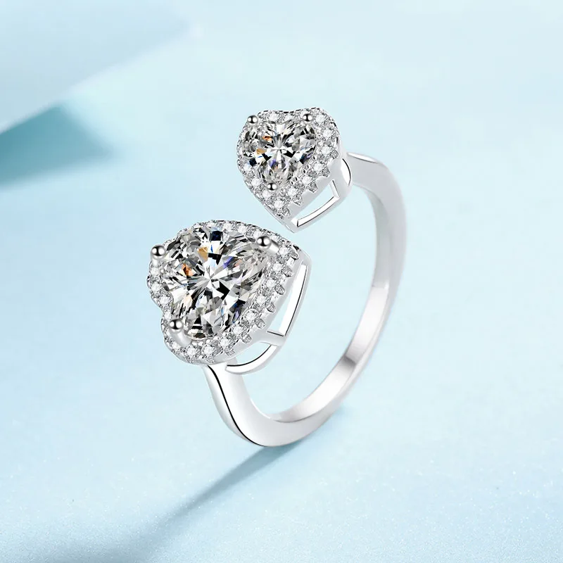 Love moissanite white gold ring female pt950 gold plating heart has a heart romantic light luxury wedding diamond ring