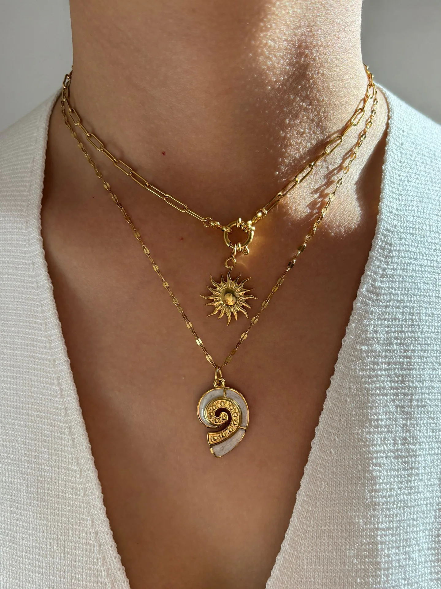 Stainless Steel Sun Flower White Enamel Conch Pendant Necklace Stackable High Quality Fashion Party Jewelry for Women