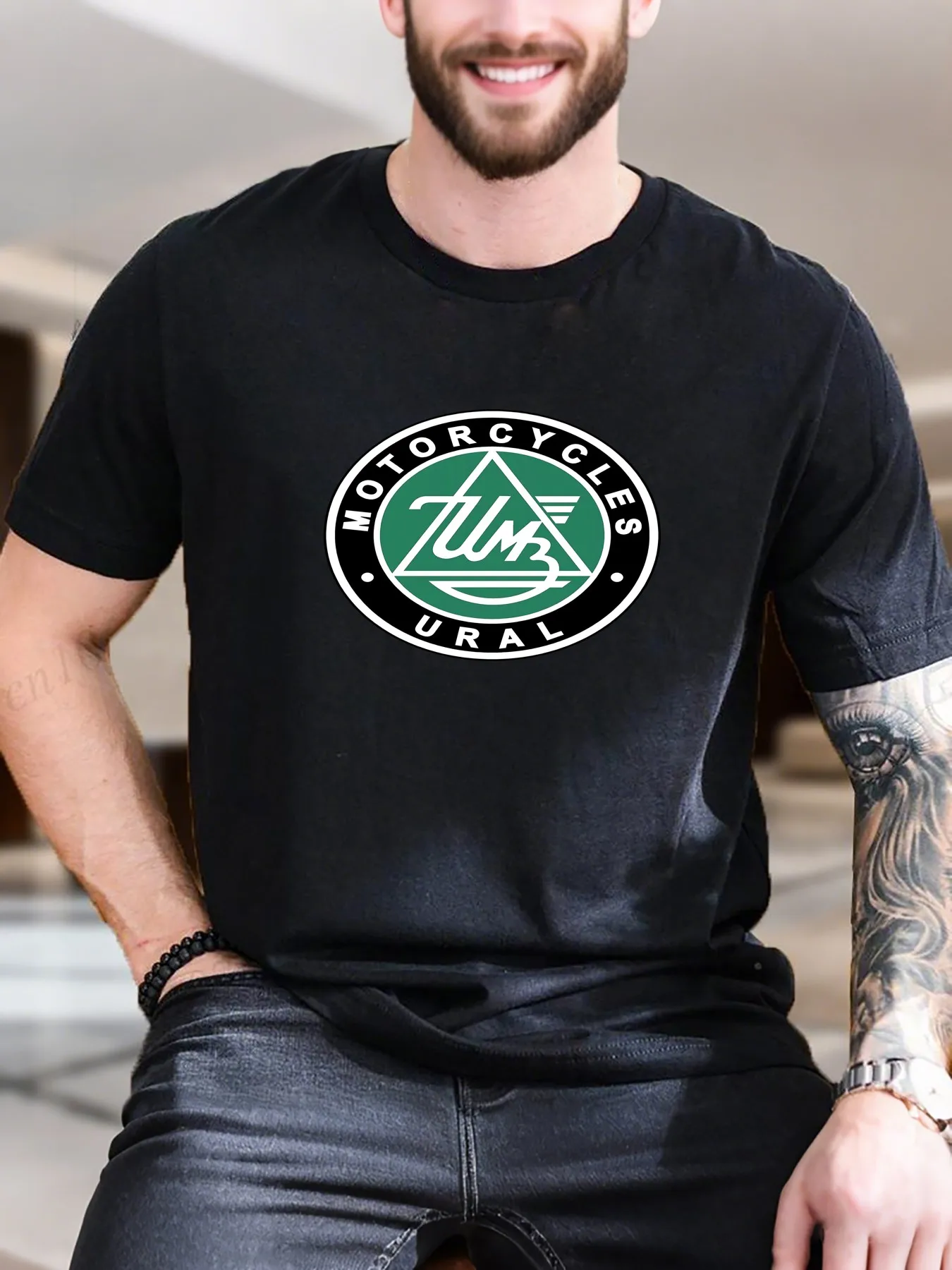 

Men's Graphic Print T-Shirt - Motorcycle Club Logo Design, 100% Cotton Breathable & Comfortable, Trendy Casual Tee for Everyday Wear
