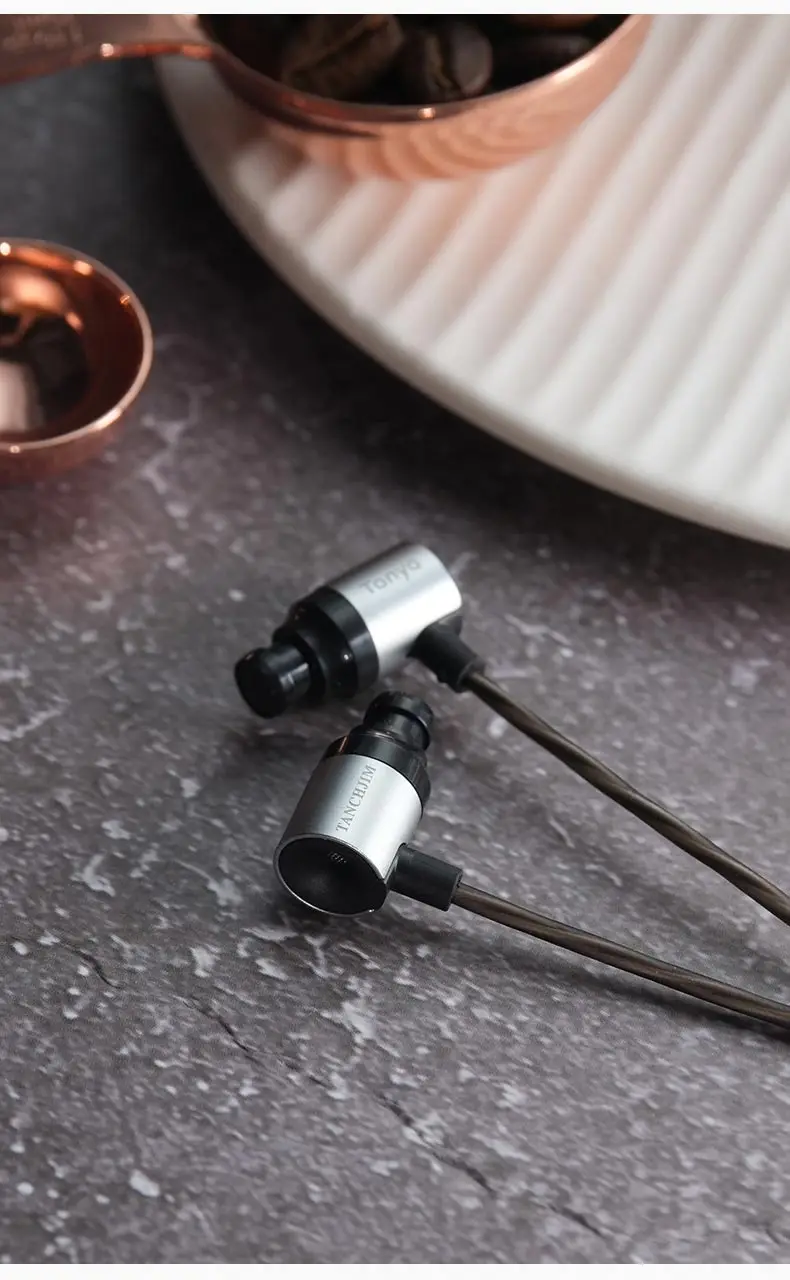 Tanya DD In-Ear Headphone  7MM Dynamic Earphone 3.5mm Line Plug HiFi Earbuds with Microphone