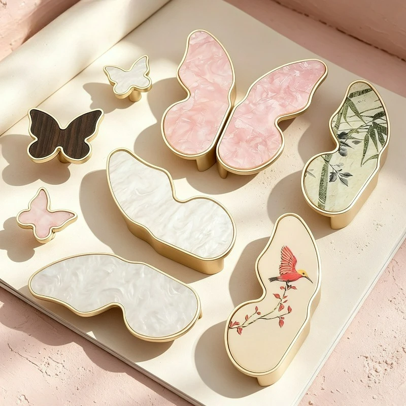 Creative Butterfly Cabinet Door Handle Personalized Bedside Table Entrance Cabinet Drawer Wine Cabinet Wardrobe Cute Handle