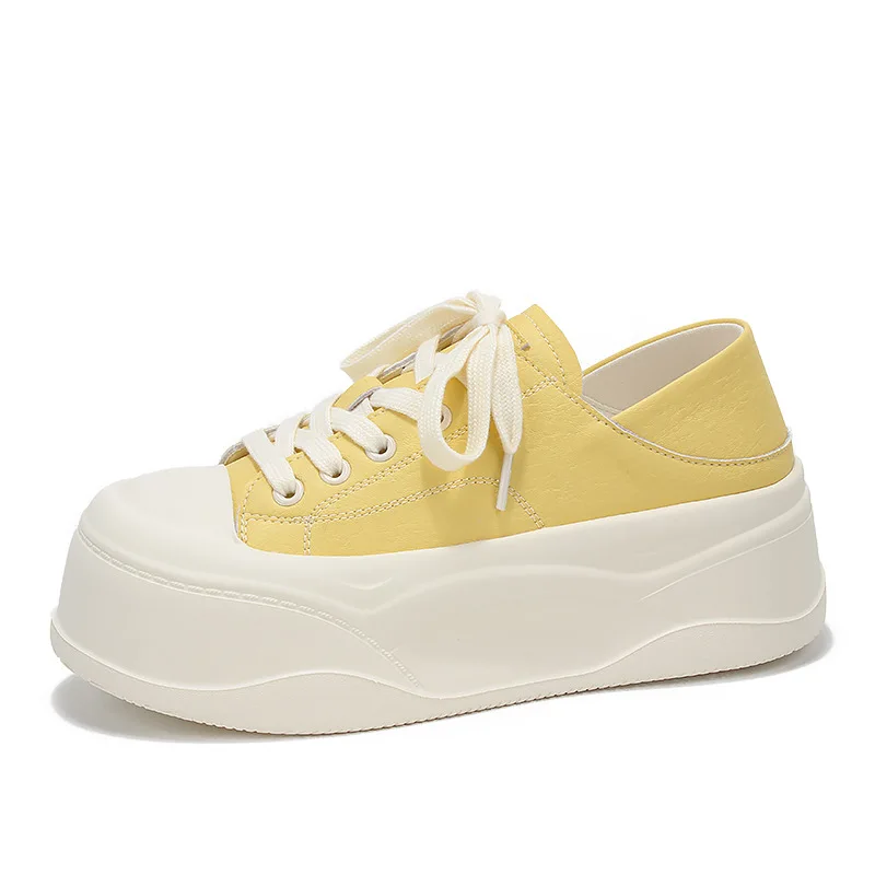 

2025 New Women Platform Skate Shoes Chunky Lace-Up Soft Comfort All-Season Student Black White Casual Sneakers Height Increase