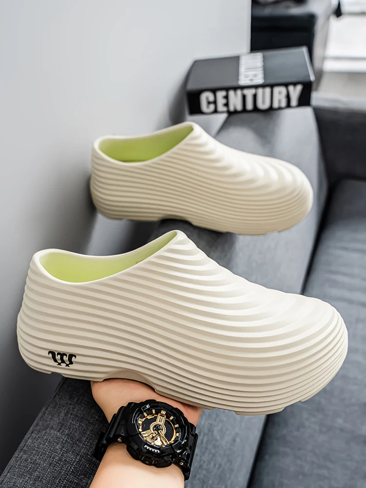 Thumbnail 4 - #75 Best Rain Boots to Buy In 2026