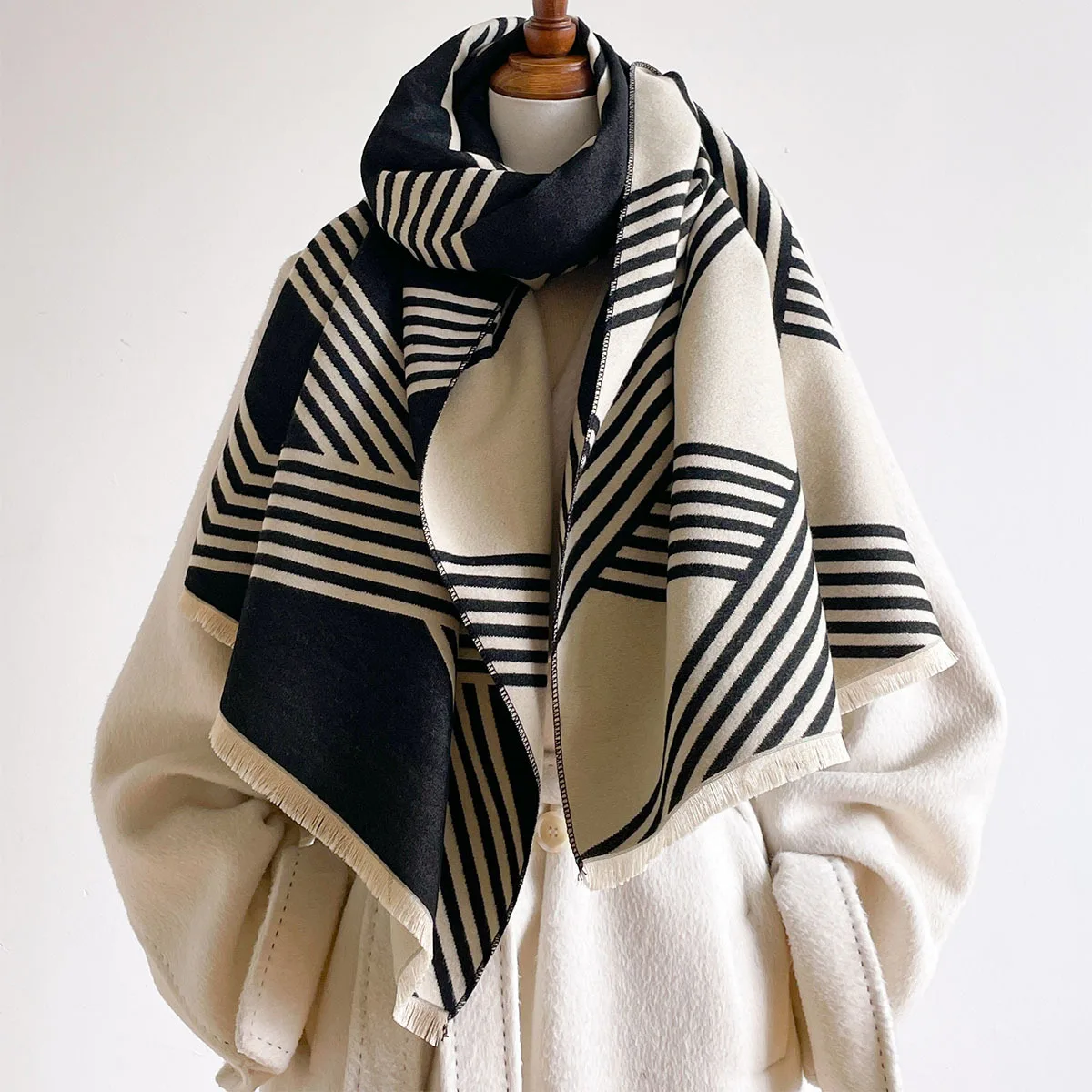 Winter High Grade Faux Cashmere Shawl Women Black Vintage Minimal Interlaced Line Motif Thick Cozy Warm Large Wrap Scarf