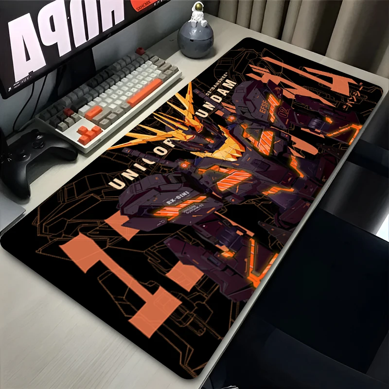 Mauspad Gaming PC-Zubehör Große Schreibtischunterlage Gundam Gamer Tastatur-Mauspad Tischteppich Mauspad XL Schwarz-Weiß Playmat
