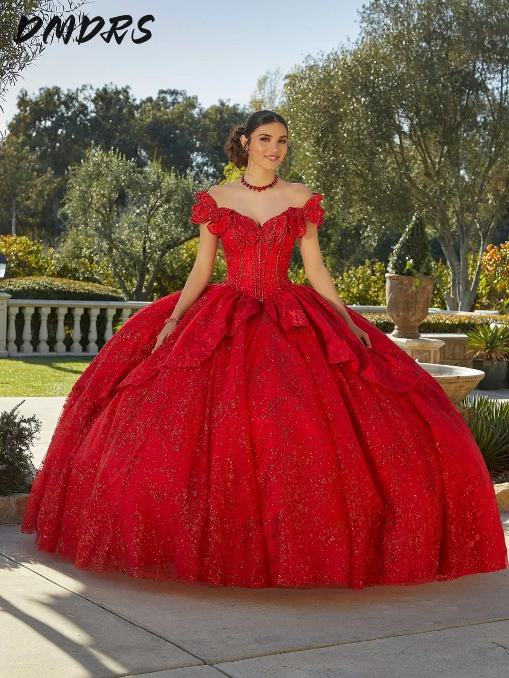 Lujoso vestido para quinceañeras con hombros descubiertos, elegante vestido de fiesta con apliques, vestido de baile sin mangas con lentejuelas brillantes, vestido de fiesta 16