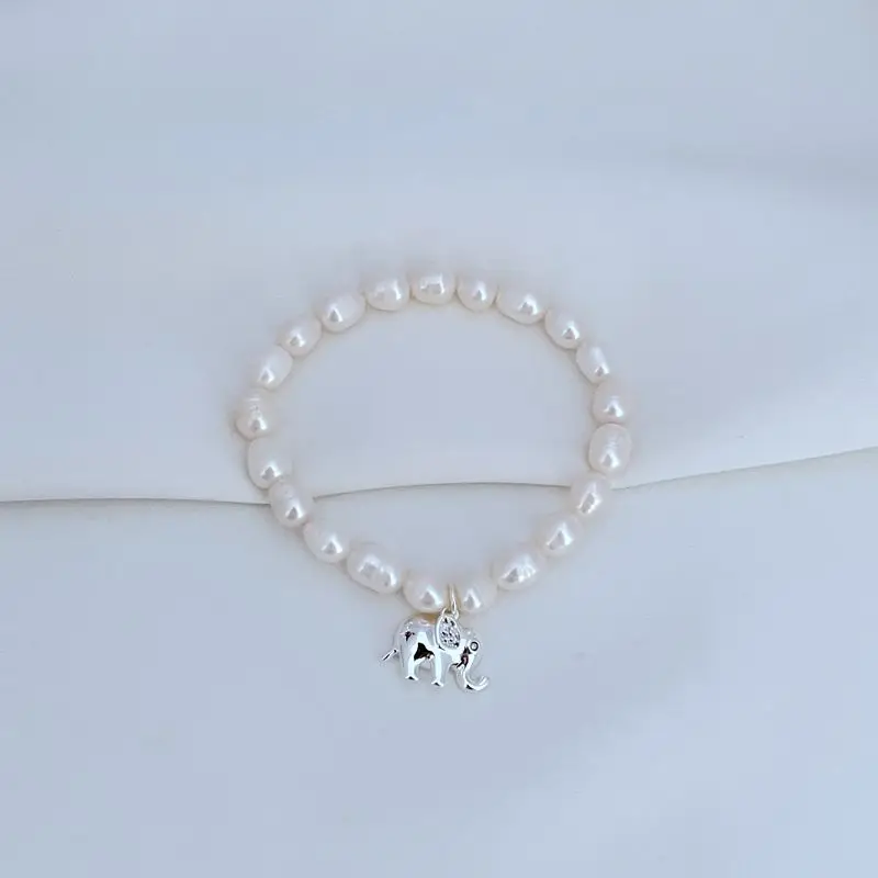 

New Fashion, Light Luxury, Elegant and Natural Freshwater Pearl, Elephant Pendant, Classic Offic Lady's Pearl Elastic Bracelet
