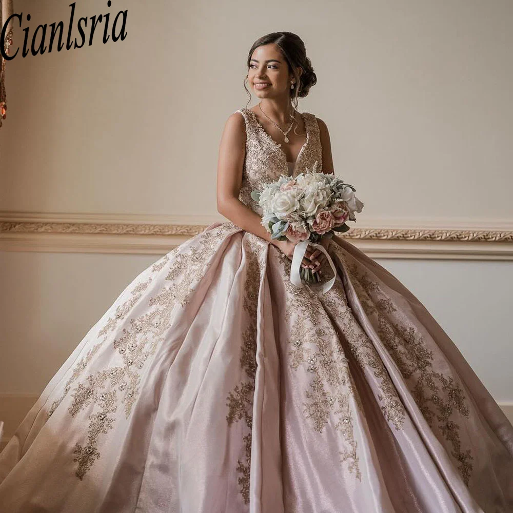 

Блестящие розовые платья Quinceanera 2024 XV Бальное платье розового золота с кружевной аппликацией Princess Sweet 16 Платье для дня рождения Vestido De 15