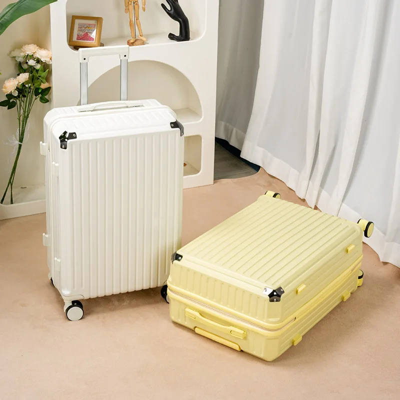 

2025 New Small 20-Inch Carry-On Suitcase Large Capacity Travel Bag with Password Lock for Men And Women Leather Suitcase