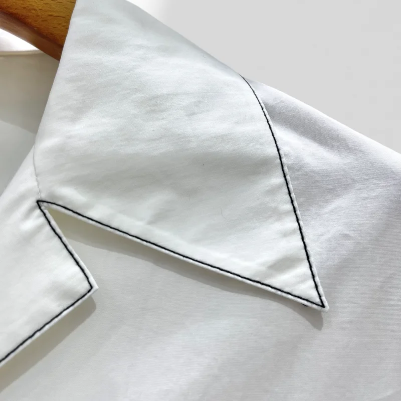 المرأة زر أسفل قميص كتلة اللون بلوزة عادية السيدات الأزهار بلوزة الشيفون كم طويل قميص غير رسمي AH0174