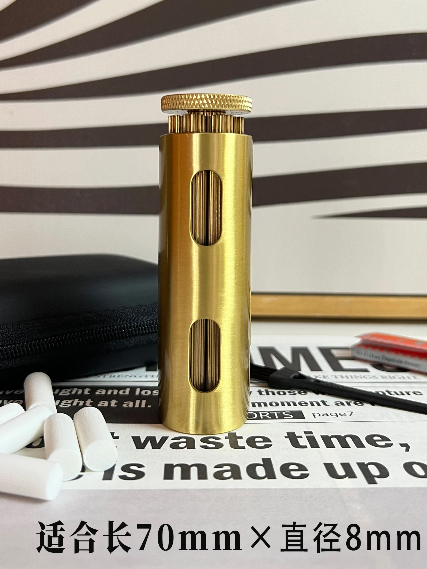 LMM Handmade Brass Cigarette Roller Pocket Retro Round Hand Roller Portable Cigarette Set