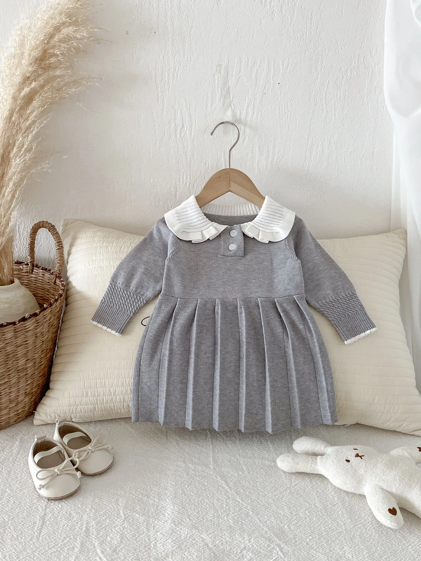 2025 Autumn New Girls Long Sleeve Sweater Dress Solid Baby Knitted Dress Cotton Infant Toddler Sweet Pleated Princess Dress