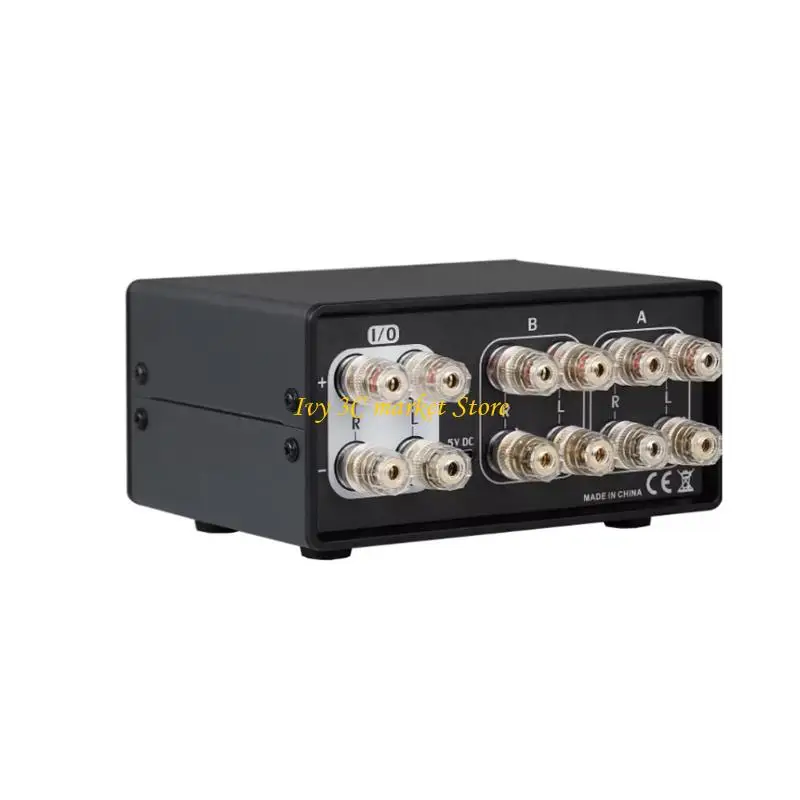 محددات مكبرات الصوت D7YC مع مقياس VU 2/1 في خارج صندوق المحول محددات متخيل طيف الموسيقى للاستوديو المنزلي