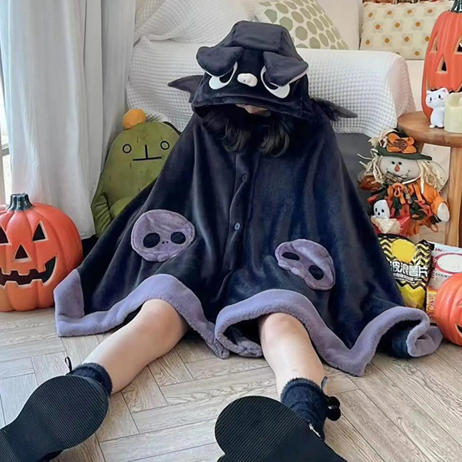1pc Kawaii Cartoon Winter Bat Blanket Plush Pajamas Anime Cloak Costume Halloween Cloak for Adults Ponchos Women Hooded Cape view 4